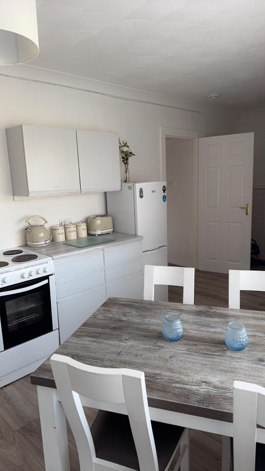 Crown Street Getaway Apartment Еър Екстериор снимка