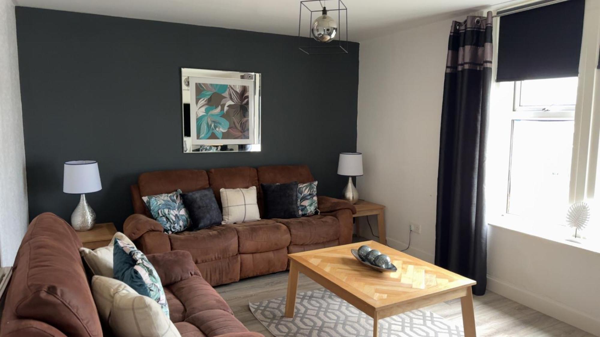 Crown Street Getaway Apartment Еър Екстериор снимка